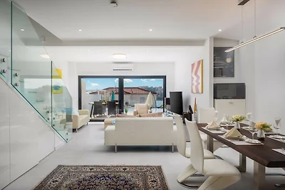 Villa Ocean by Villas Guide