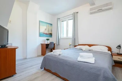 Apartment Azzurro 1 by Villas Guide