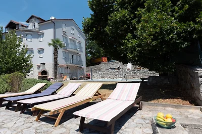 Apartman Max 2 by Villas Guide