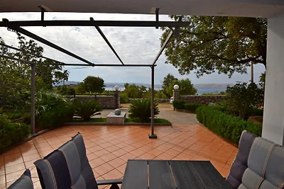 Apartment Paola 1 by Villas Guide