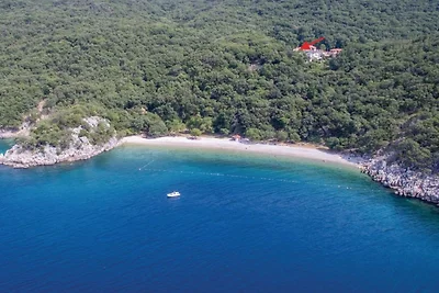 Villa Imortele aria with pool by Villas Guide