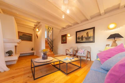 Villa Palazzo Antiqua island Vis by Villas...