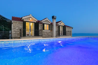 Villa Elizabeta Makarska by Villas Guide