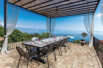 Holiday home Villa Bella with pool by Villas...