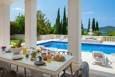 La Villa Dubrovnik by Villas Guide