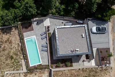 Villa D Cube by Villas Guide