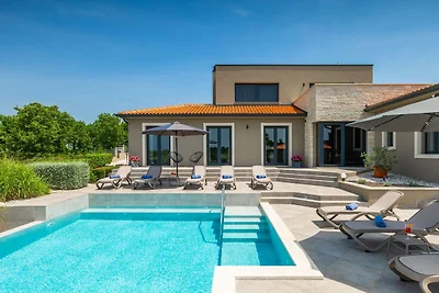 Villa Lukas by Villas Guide