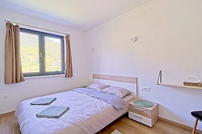 Holiday Home Lipa by Villas Guide