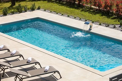 Villa Gloria by Villas Guide