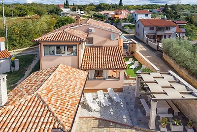 Apartman Damir 1 by Villas Guide