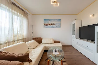 Apartman City View 2 by Villas Guide