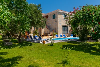 Villa Dominus - Split by Villas Guide