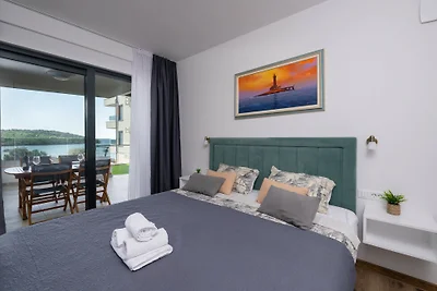 Apartment Megi by Villas Guide