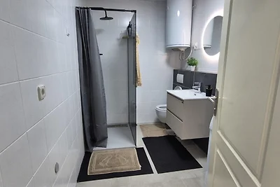Apartman Komsic by Villas Guide