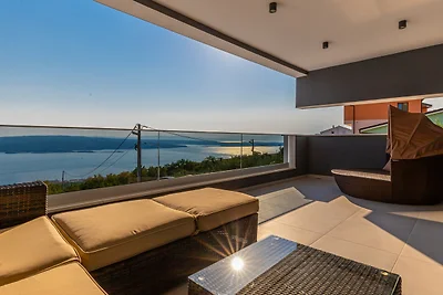 Villa Sun View by Villas Guide