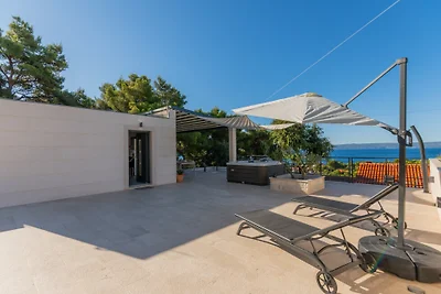 Casa Bianca-Brac by Villas Guide