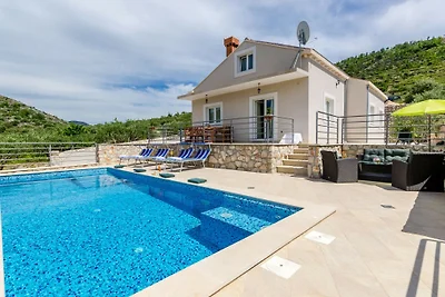 Villa M - Dubrovnik by Villas Guide