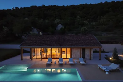 Villa Terra Moro - Split by Villas Guide