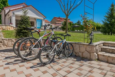 Villa Katarina - Makarska by Villas Guide