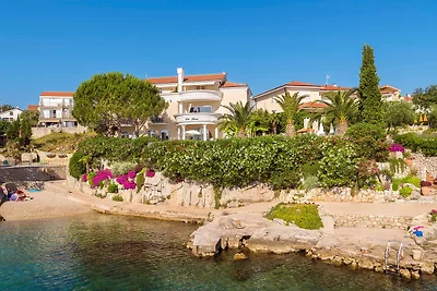 Villa Palace Clara Apartment 3 island Krk by...
