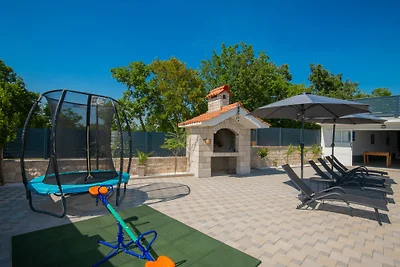 Home Sweet Home - Makarska by Villas Guide