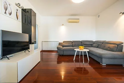 Villa Casa Lutoma by Villas Guide
