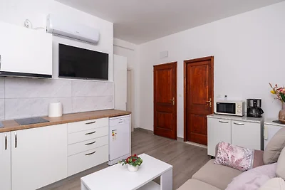 Apartment Azzurro 1 by Villas Guide