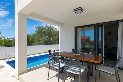 Vila Suncana Strana by Villas Guide