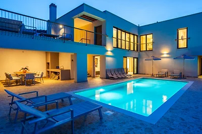 Vila il Giardino Segreto with pool by Villas...