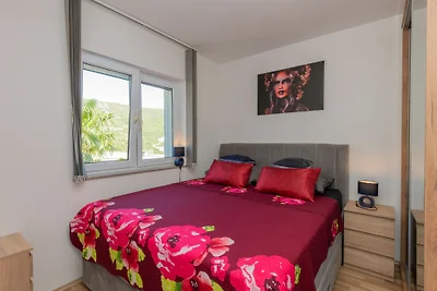Holiday Home Helga - Makarska