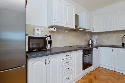 Apartment Mediera sea view 1 by Villas Guide