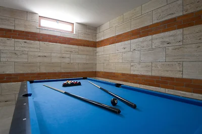 Villa Modriola - Makarska by Villas Guide