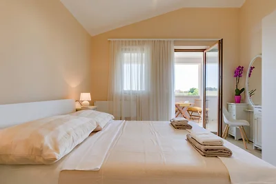 Villa Angelina by Villas Guide