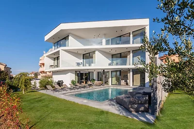 Villa Aruna by Villas Guide