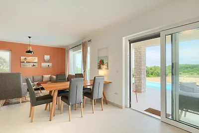 Villa Casa Nova by Villas Guide