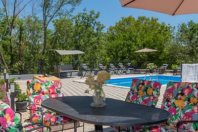 Villa Zovko in Makarska by Villas Guide