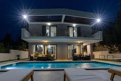 Villa Juma by Villas Guide