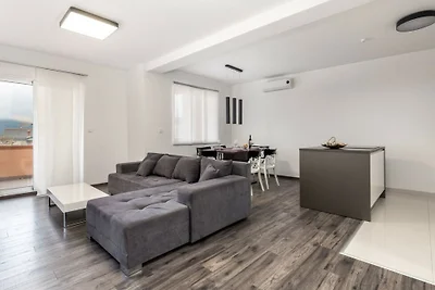 Luxury Villa Mer pool apartman by Villas...