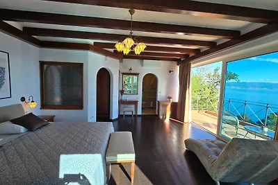 Villa Palazzo del mar Opatija by Villas Guide