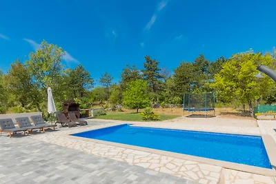 Villa Sanda - Makarska by Villas Guide