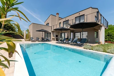 Villa Perlin by Villas Guide