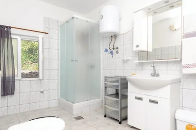 Villa Peace & Quiet by Villas Guide