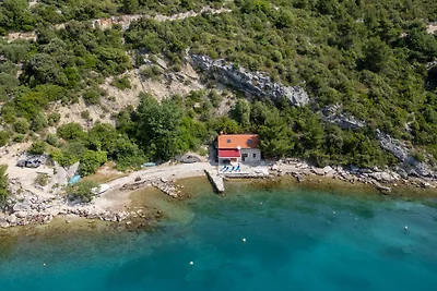 Beach house Jerko by Villas Guide