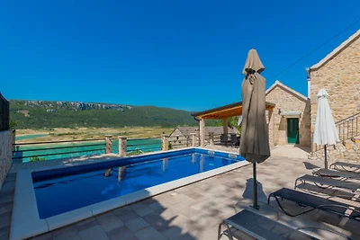 Villa Janja - Makarska by Villas Guide