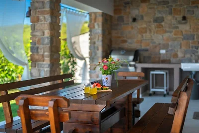 Casa Nona Anica by Villas Guide