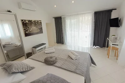 Villa Bradat by Villas Guide