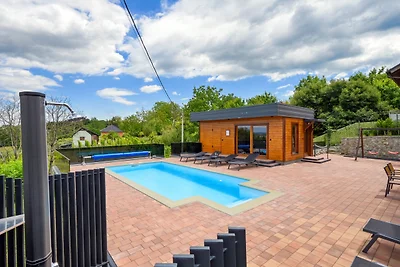 Villa Luna - Ludbreg by Villas Guide