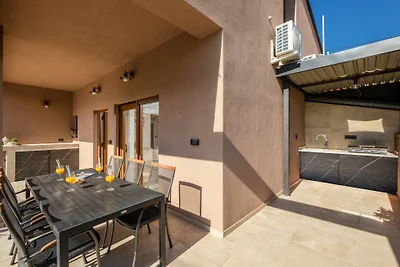 Kuca za odmor Hana by Villas Guide