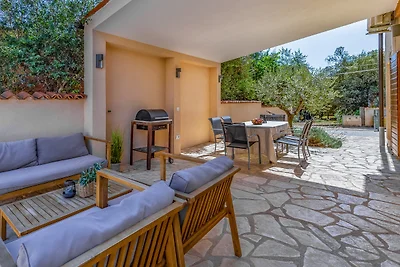 Villa Cissana by Villas Guide