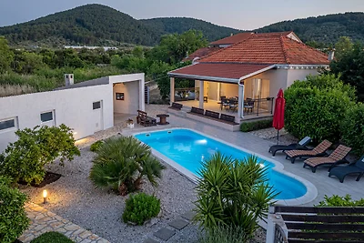 MAB Sweet Home By Villas Guide